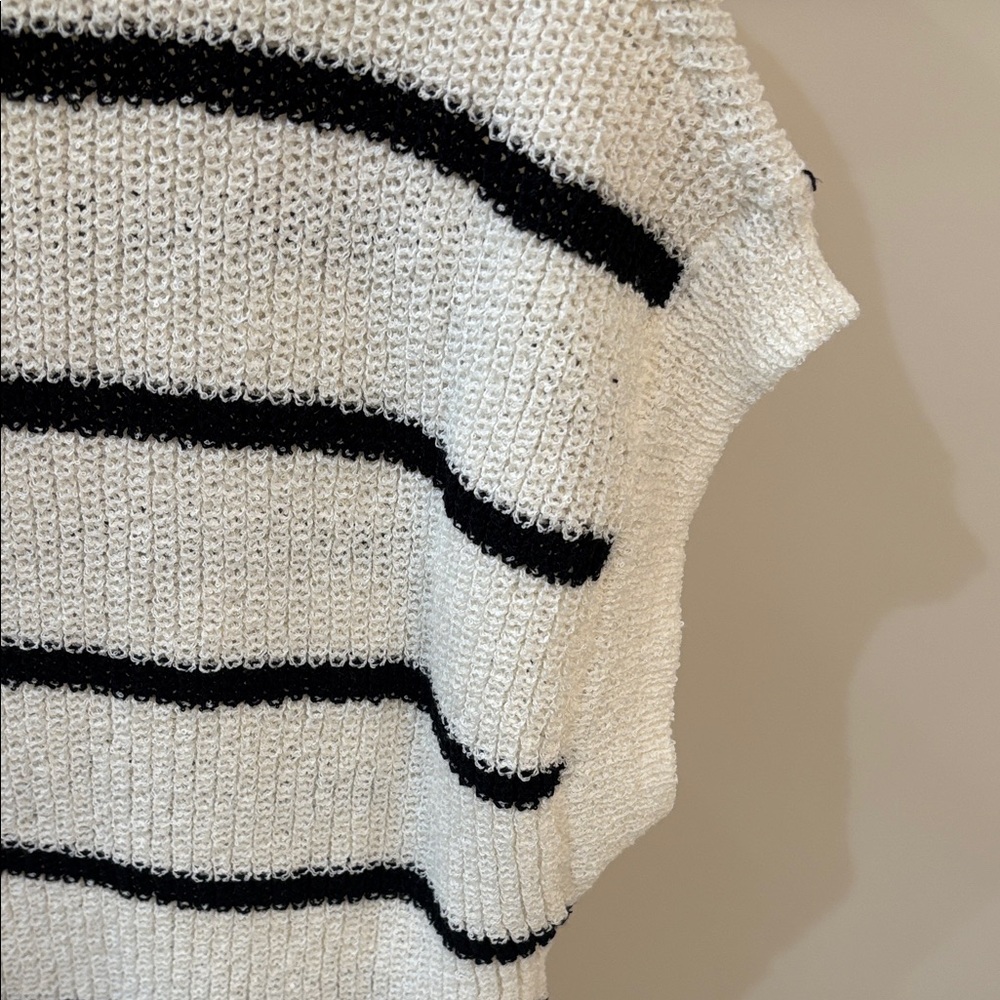 Workshop Republic Clothing Black and White Knit Sweater - Picture 4 of 4